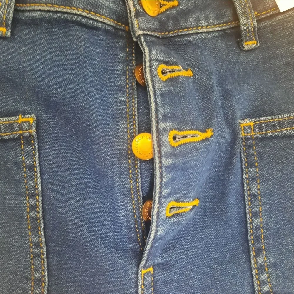 Wrangler High Rise Fierce Flare Jeans Size 8/29 X 32